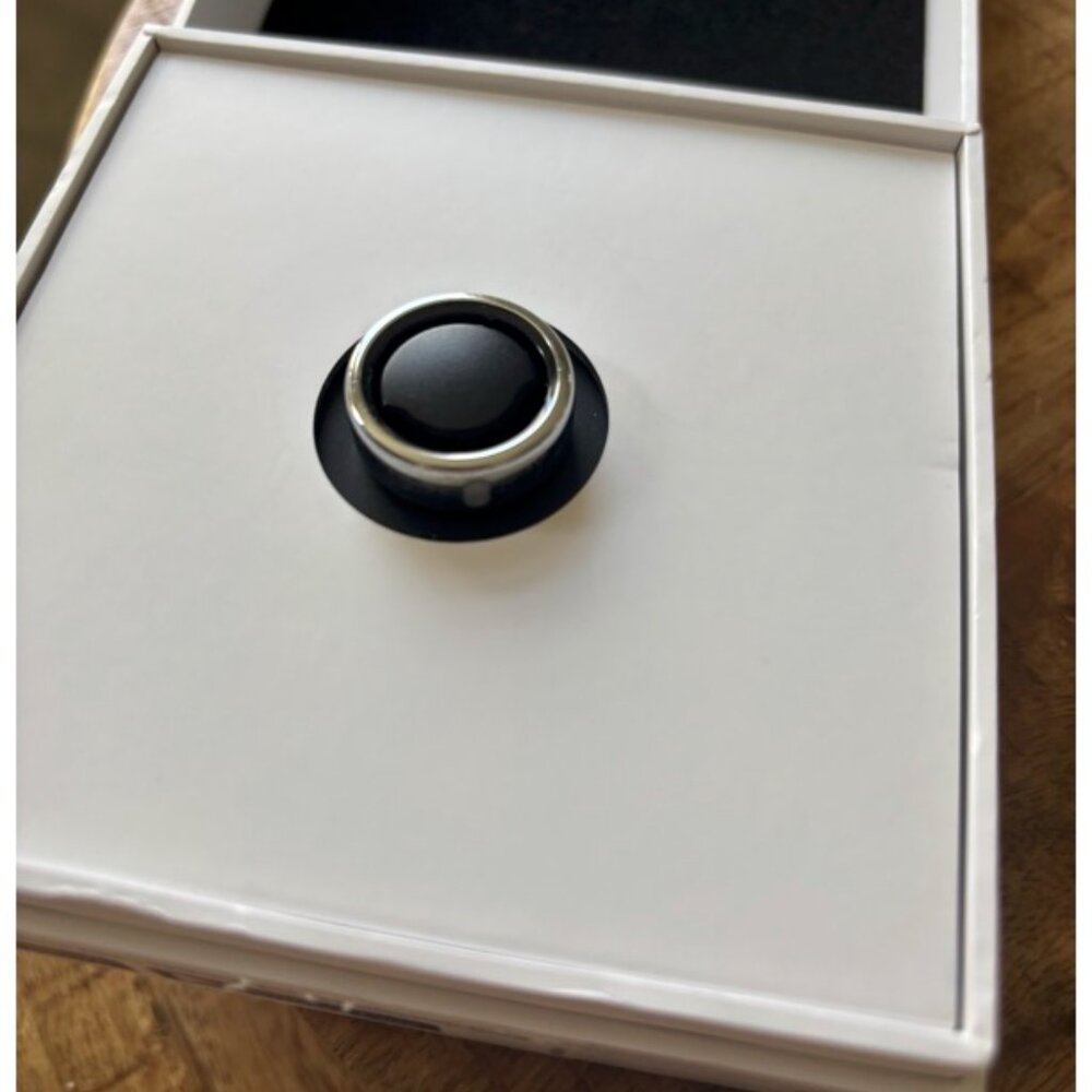 Oura Ring Gen 3- Women Size 6